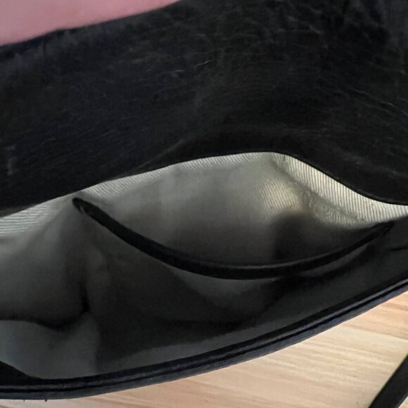 Margot NY Black Leather Crossbody Shoulder Bag with Easy Phone Access - Picture 11 of 11